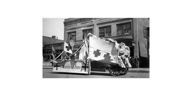 Float - July 4th parade - 1918 - Wallace